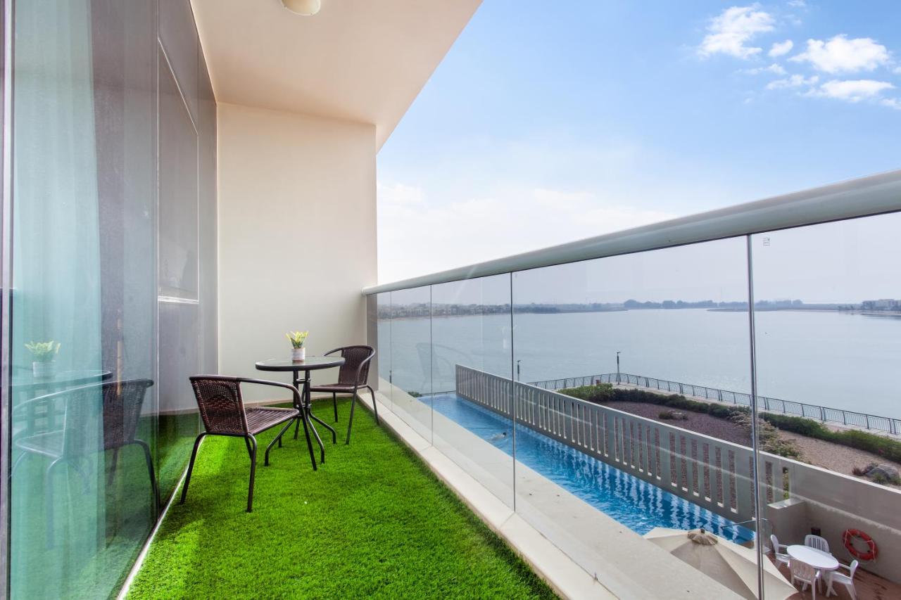 Live Here, Enjoy Waters Of Arabian Gulf Ras al-Khaimah Exterior foto